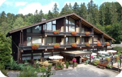 Hotel-Restaurant Jaegerhof Unterreichenbach Extérieur photo
